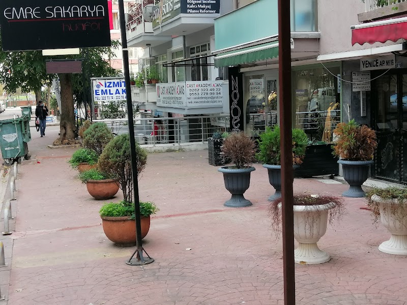 WhatsApp ile iletişim