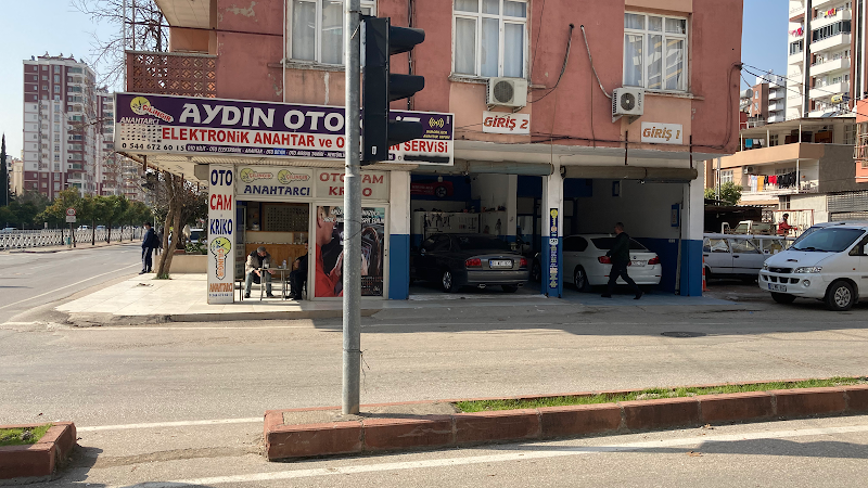 WhatsApp ile iletişim