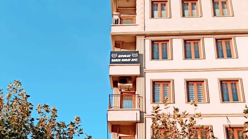 WhatsApp ile iletişim