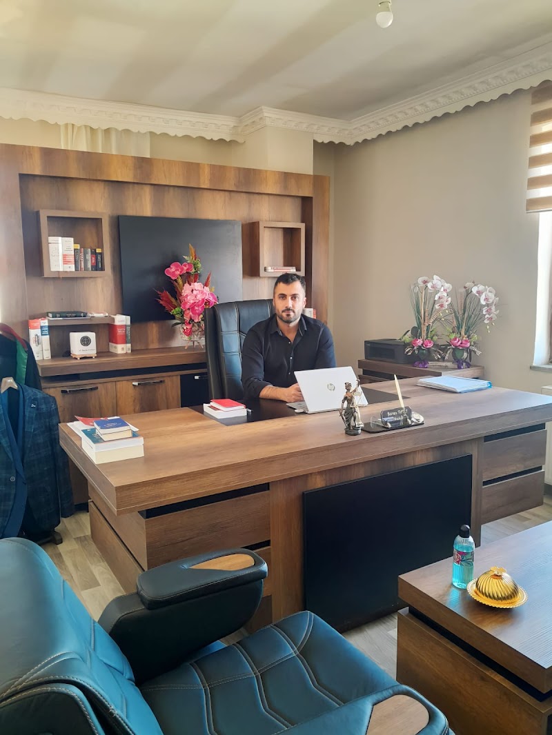 WhatsApp ile iletişim