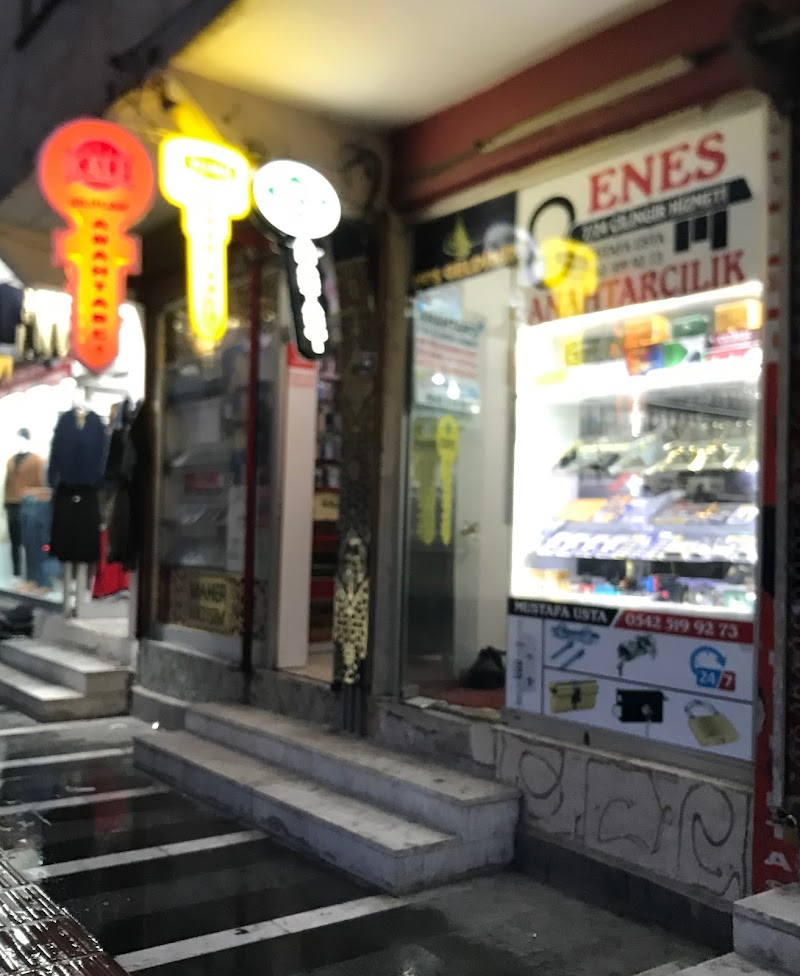 WhatsApp ile iletişim