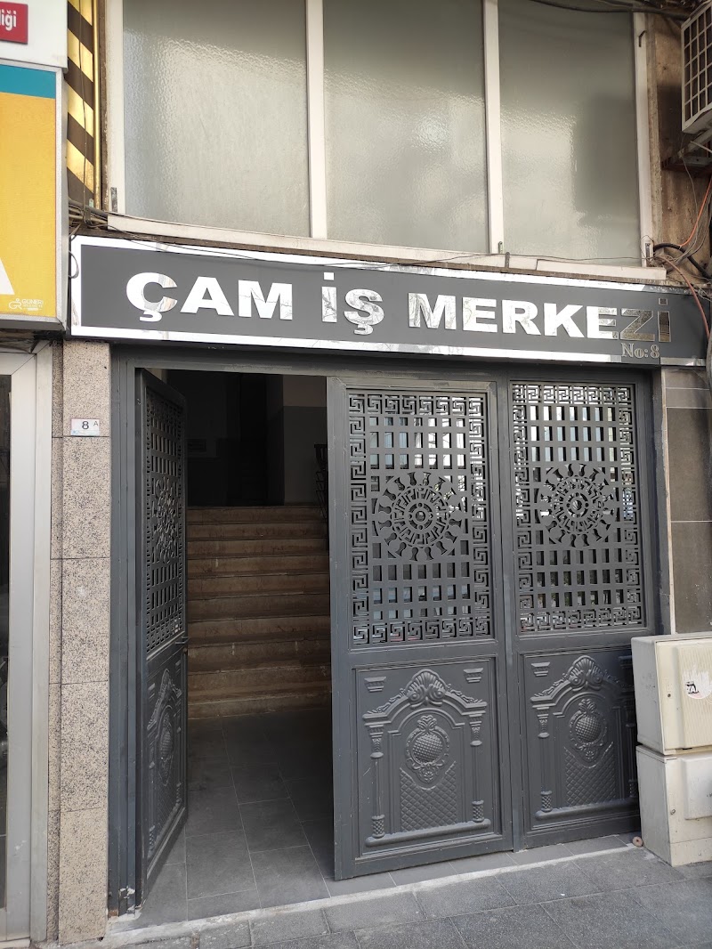 WhatsApp ile iletişim