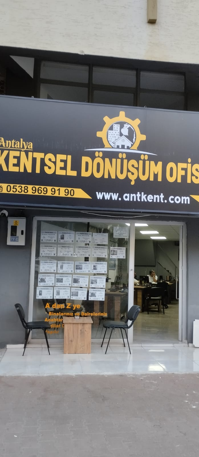 WhatsApp ile iletişim