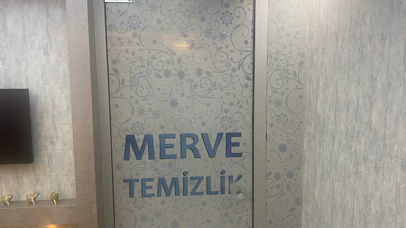 WhatsApp ile iletişim