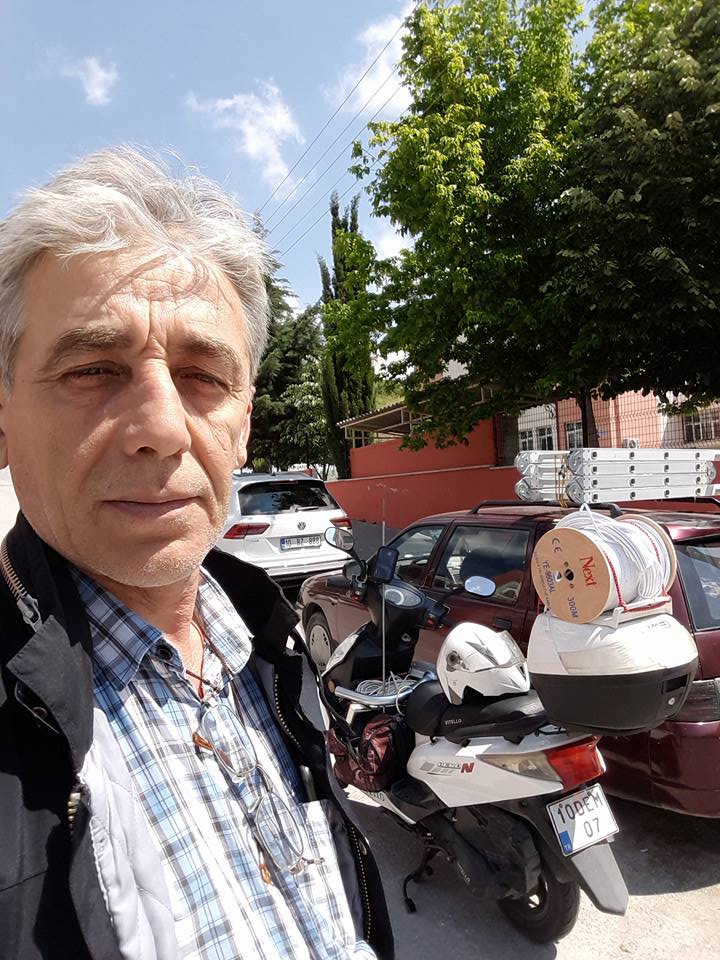 WhatsApp ile iletişim