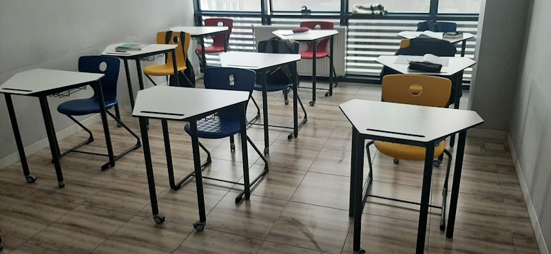 WhatsApp ile iletişim