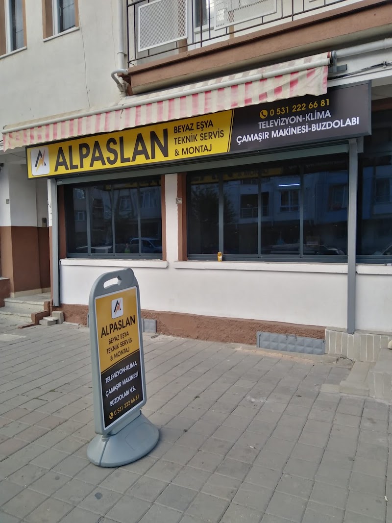WhatsApp ile iletişim