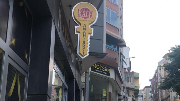 WhatsApp ile iletişim