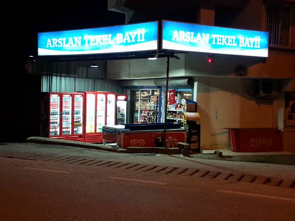 WhatsApp ile iletişim