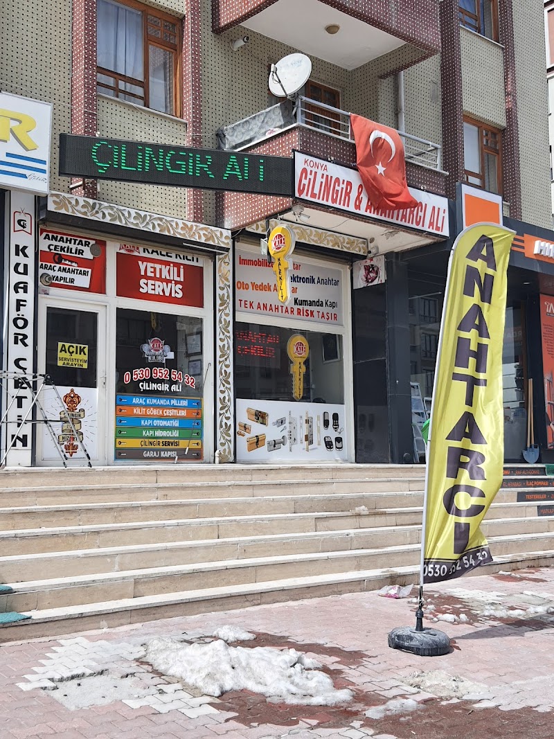 WhatsApp ile iletişim