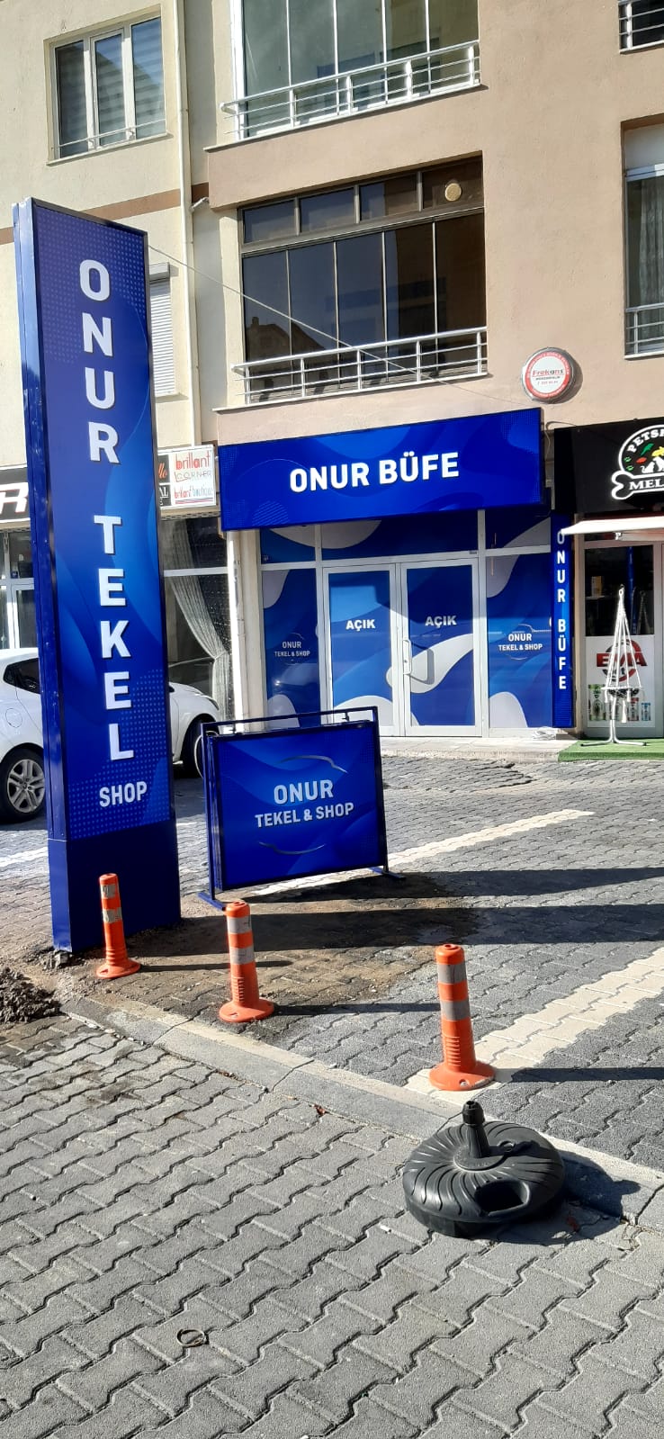 WhatsApp ile iletişim