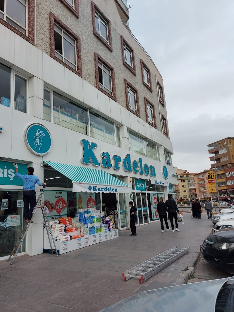 WhatsApp ile iletişim