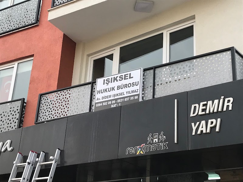 WhatsApp ile iletişim