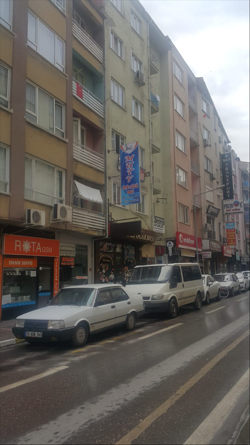 WhatsApp ile iletişim