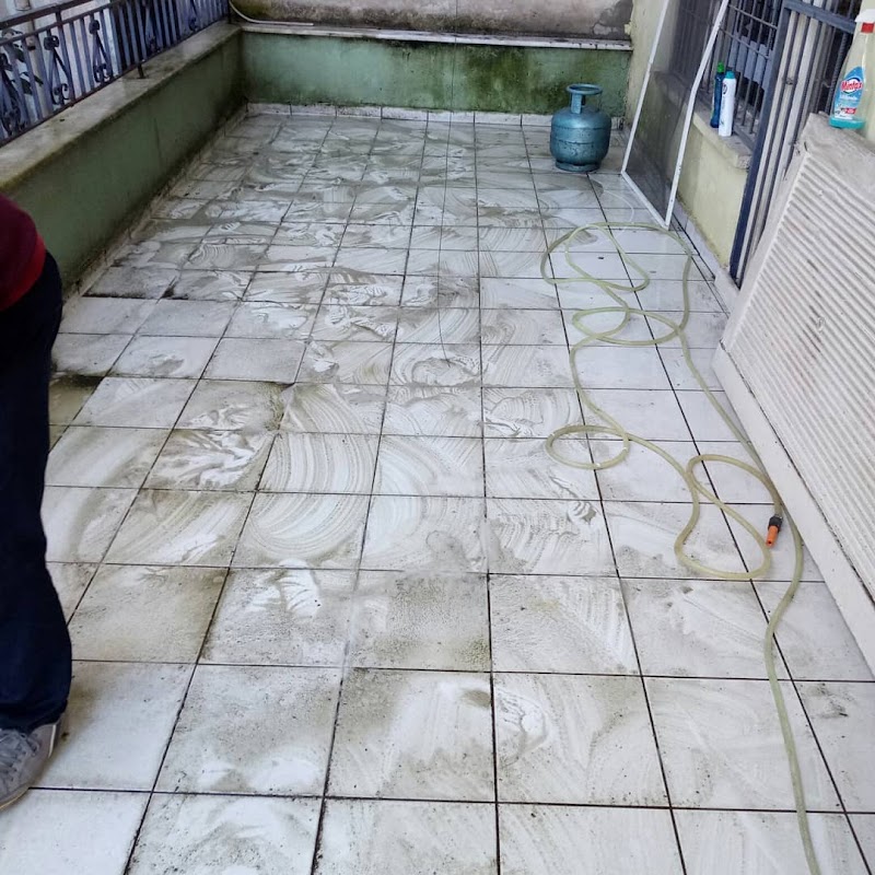 WhatsApp ile iletişim