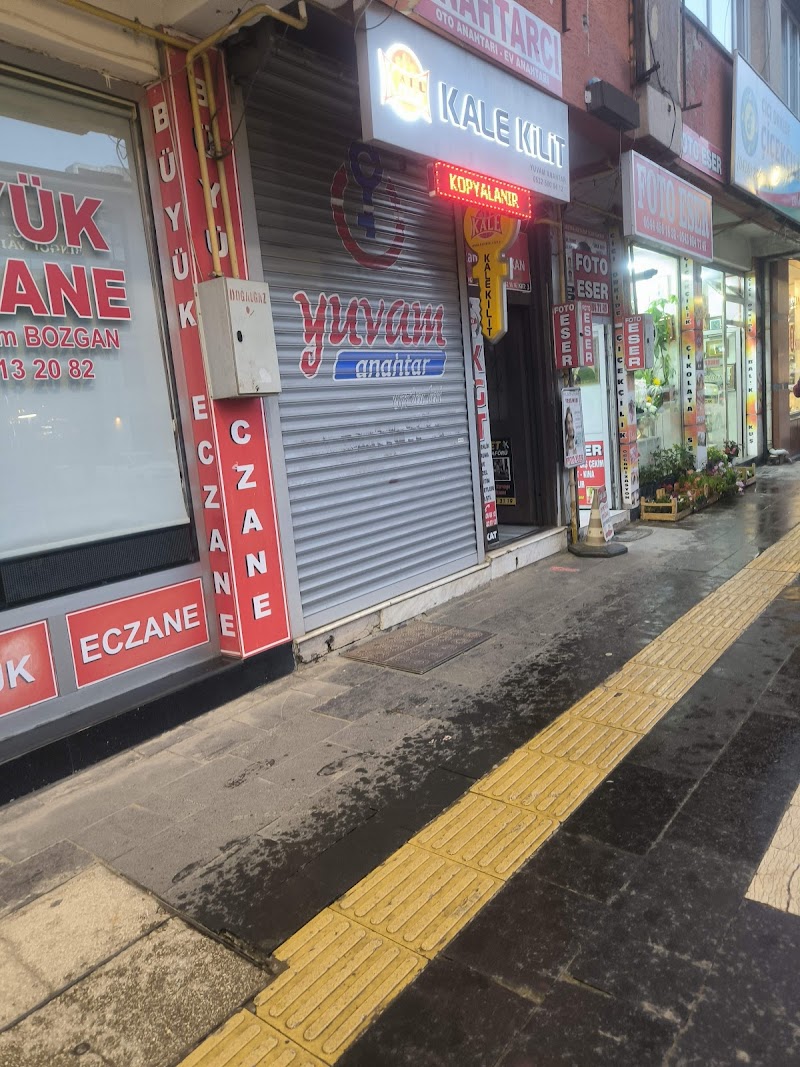 WhatsApp ile iletişim