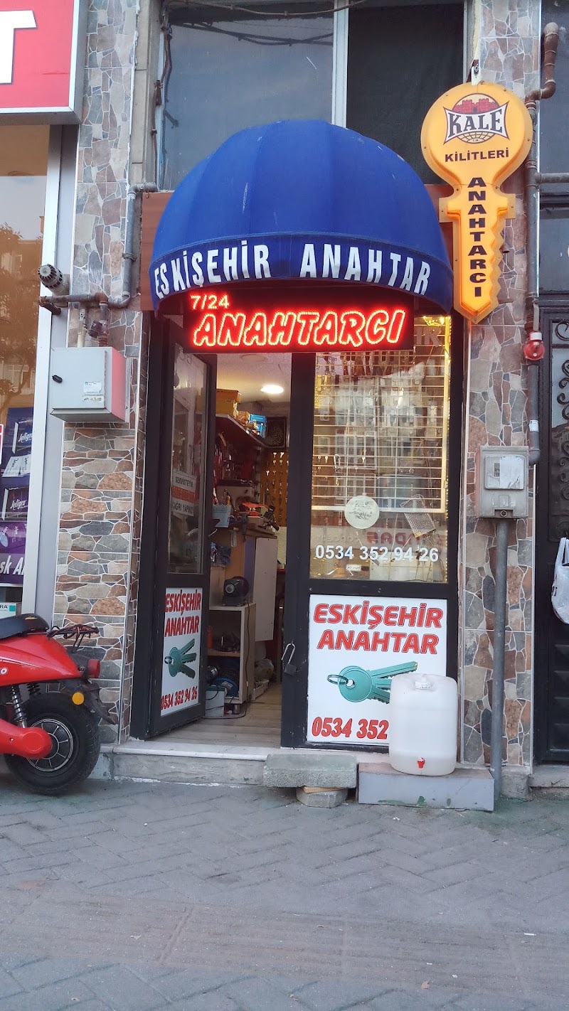 WhatsApp ile iletişim