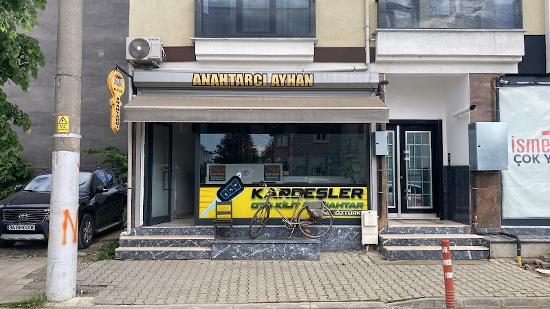 WhatsApp ile iletişim
