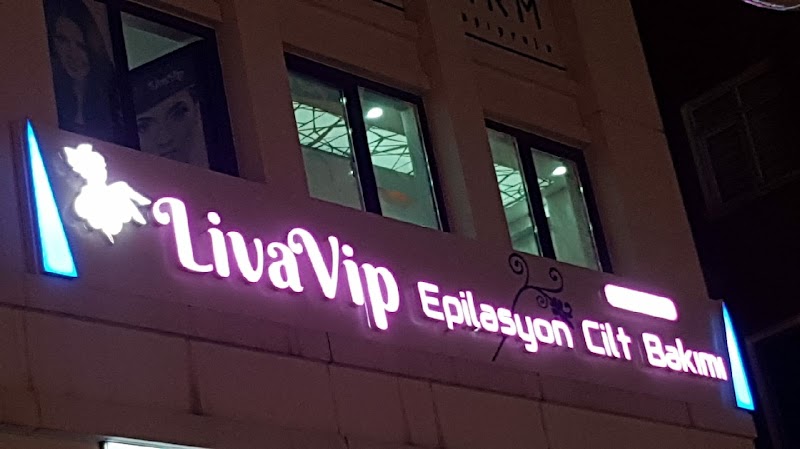 WhatsApp ile iletişim