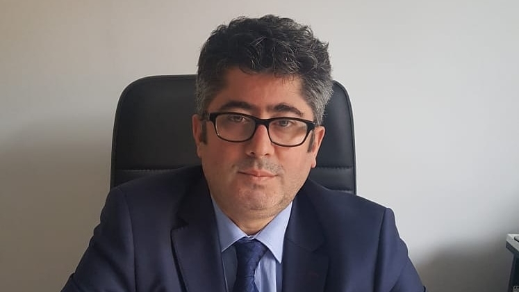 WhatsApp ile iletişim