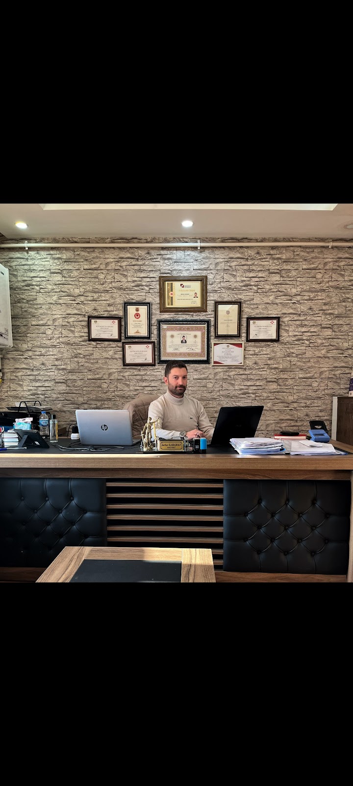 WhatsApp ile iletişim