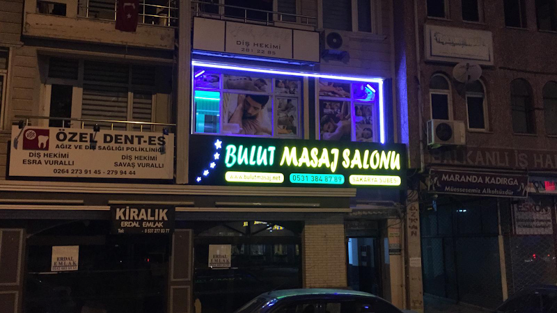 WhatsApp ile iletişim