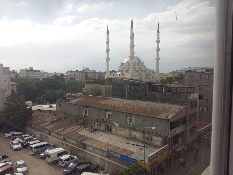WhatsApp ile iletişim